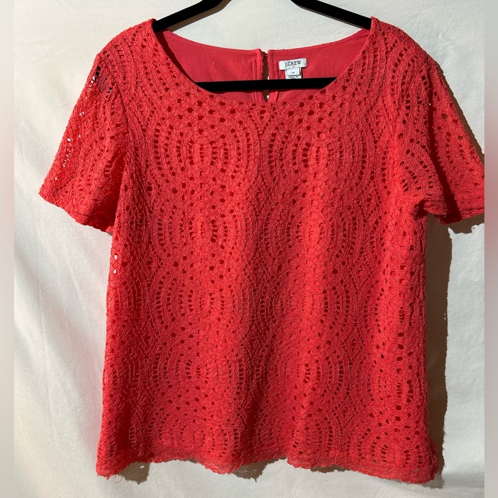 Lace cropped short sleeve blouse